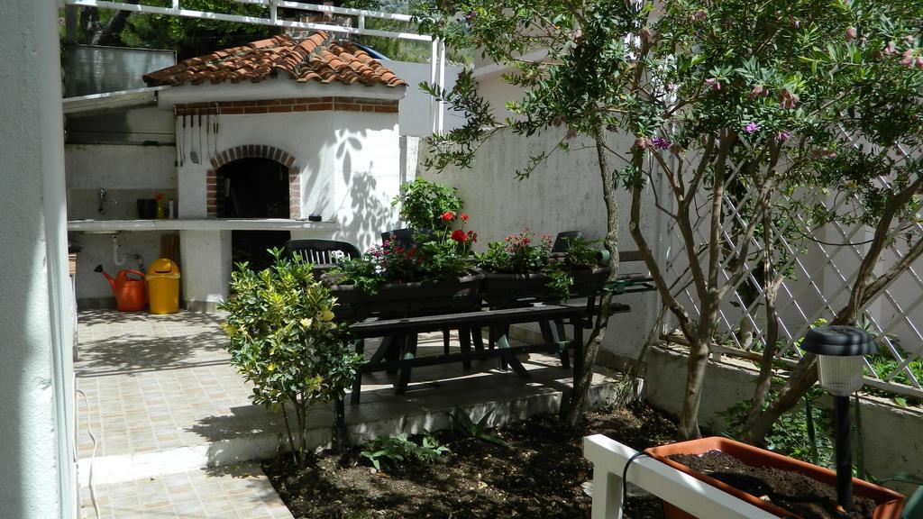 Apartmani Marinovic พอดโกรา ภายนอก รูปภาพ