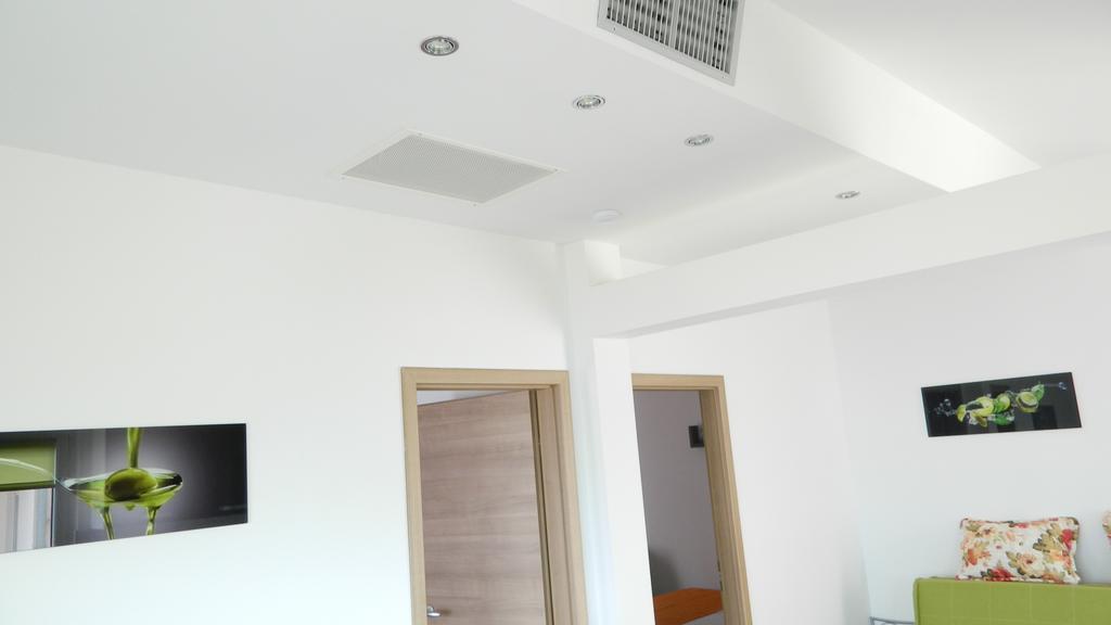 Apartmani Marinovic พอดโกรา ภายนอก รูปภาพ