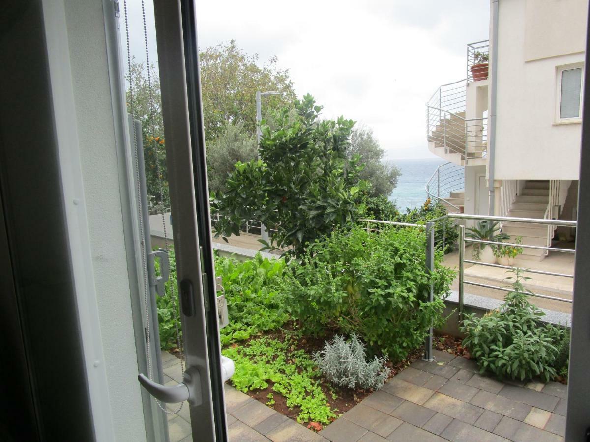 Apartmani Marinovic พอดโกรา ภายนอก รูปภาพ