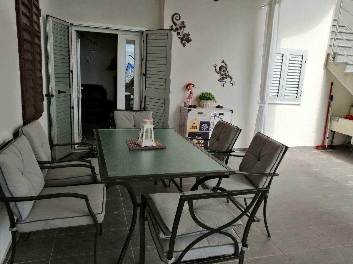 Apartmani Marinovic พอดโกรา ภายนอก รูปภาพ