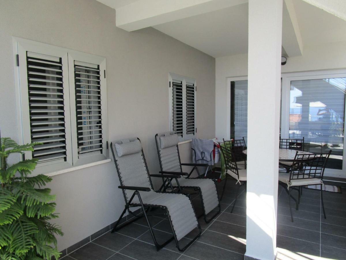 Apartmani Marinovic พอดโกรา ภายนอก รูปภาพ