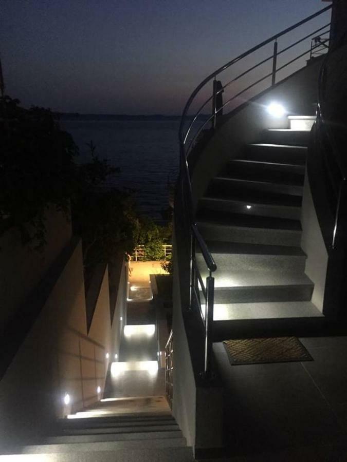 Apartmani Marinovic พอดโกรา ภายนอก รูปภาพ